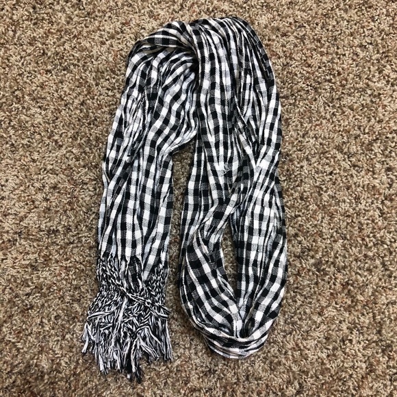 Scarves - Picture 2 of 3